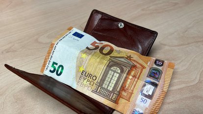 Geldbörse mit 50€-Schein